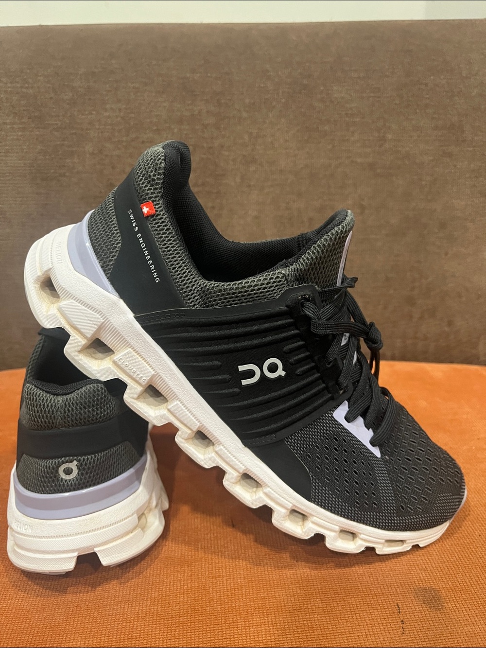 On Running Claudeswift Black Grey Lavender size 8.5
